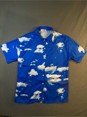 Macro light Cloud-Print Short Sleeve Button-Up Shirt - Blue